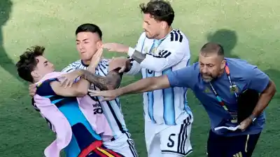 Lo que las cámaras no captaron: el tenso cruce entre Paredes y Gavi que explotó tras la final
