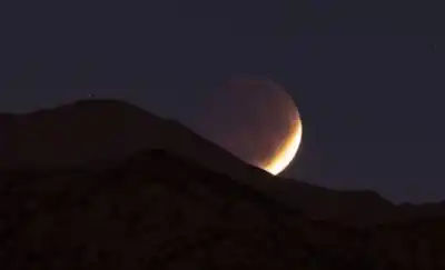 Una noche mágica en las sierras: el Parque Lihuel Calel invita a vivir el eclipse de luna