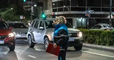 Lluvia y vuelta a clases: ¿cómo planea la Municipalidad evitar el caos en Rosario?