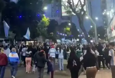 Tres aprehendidos y destornillador en plena calle: los incidentes en Pergamino que nadie esperaba