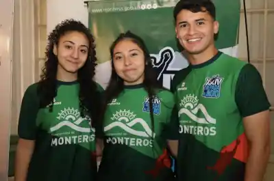 Se presentó la camiseta de la Trepada al Indio