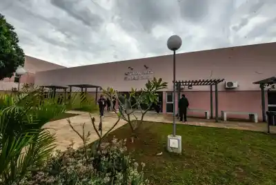 Se desvaneció en su casa y llegó sin vida al hospital: investigan qué pasó