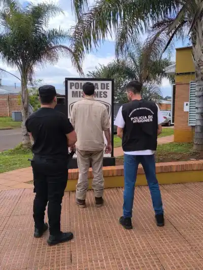 Golpeaba perros y lo grababan: la viralización que terminó con su detención