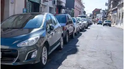 Golpe al volante: la firma que se perfila para quedarse con el estacionamiento medido de Paraná