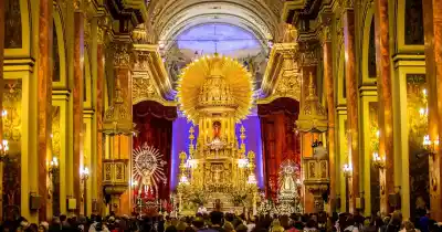 Este sábado, la fe vuelve a tomar las calles de Salta: entronizan las imágenes del Milagro