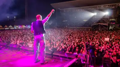 20 mil almas vibraron en el Poncho Sunset: lo que pasó en el Día del Amigo que nadie esperaba