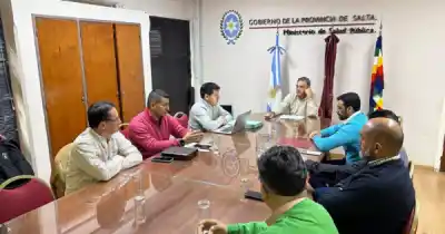 Salta pone fecha límite para deudas de obras sociales y apunta al plus médico ilegal