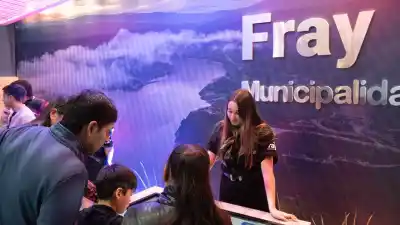 Así es el Pabellón de Turismo donde podés probar vinos, hacer realidad virtual y llevarte un sello del Pasaporte del Poncho