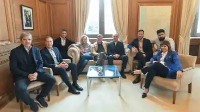 Se viene cadena nacional: la mesa política de Milei se reunió tras el papelón con la Selección