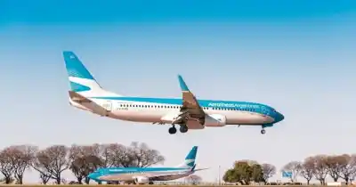 Golpe judicial a la Argentina: deberá pagar US$ 390 millones a un fondo buitre por Aerolíneas