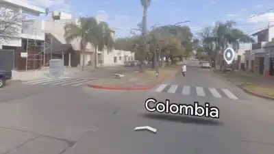 Chocó en moto y terminó con una grave lesión: el impactante momento en Villa María