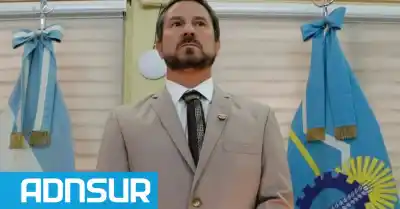 Trelew no se desdobla: el intendente Merino alinea su calendario electoral con la Provincia