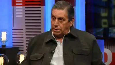 Scabuzzo rompe el molde: su plan para cerrar la grieta bandeña y transformar la ciudad