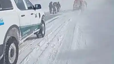 La nieve los atrapó en la Puna: el rescate que duró más de 24 horas y dejó a todos en vilo