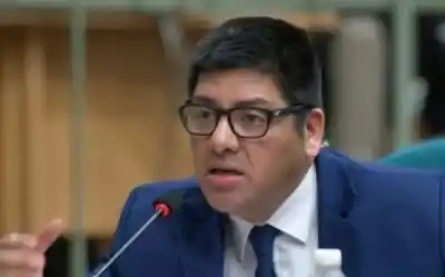 El diputado que no olvida: dura advertencia a Vidal por una millonaria compra que despierta fantasmas