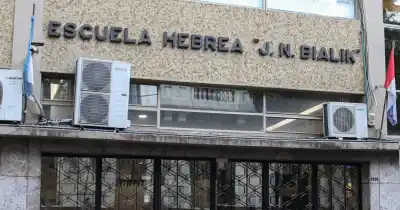 Recibieron un correo con un título escalofriante y denunciaron: "Lean en voz alta"
