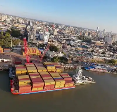 El plan de Corrientes para no quedar relegada en la Hidrovía: dragas propias y un puerto verde