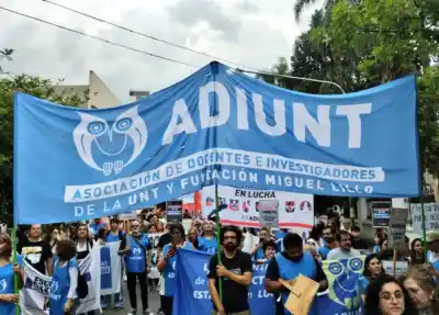 Choque frontal: Gremios universitarios lanzan un paro nacional en rechazo al veto de Milei