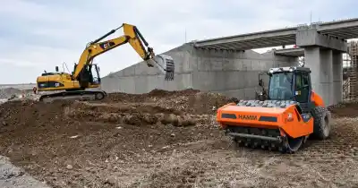 Avanzan las obras de la Autopista del Valle de Lerma: ya colocaron 36 vigas en el primer nudo vial