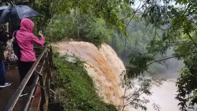 El caudal del Iguazú se disparó y las Cataratas ya superan los 8 millones de litros por segundo