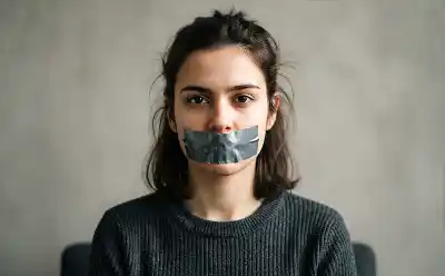 El silencio de la Corte que deja sin respuesta a 98.938 víctimas de violencia de género