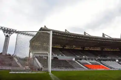 Le cortaron la luz al estadio Minella por falta de pago y piden rescindir la concesión