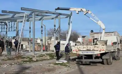 Lo que escondía una estructura abandonada en Don Bosco y cómo la Municipalidad planea devolverla a los vecinos