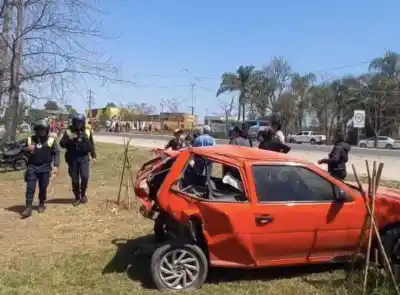 Choque en cadena y heridos: Siniestro múltiple con cuatro rodados en Famaillá