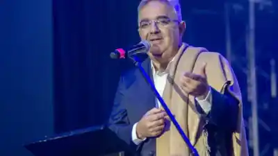 El gobernador reveló el dato que todos esperaban sobre las ventas en la Fiesta del Poncho