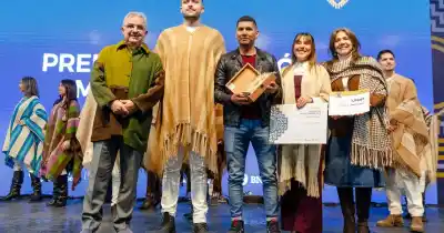 El secreto detrás del poncho que conquistó la Fiesta del Poncho 2026