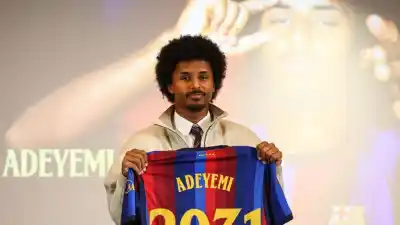 El Barcelona se asegura un cohete alemán: Karim Adeyemi firma hasta 2031