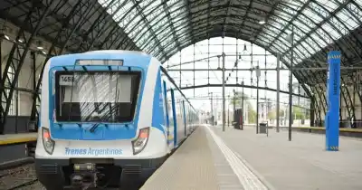 Tras un siniestro en Villa Domínico, el Tren Roca volvió a La Plata con demoras
