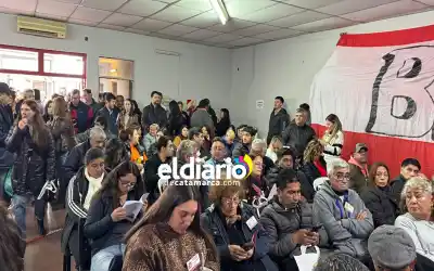 En plena madrugada, ocho dirigentes definieron el futuro de la UCR local sin consultar a los afiliados