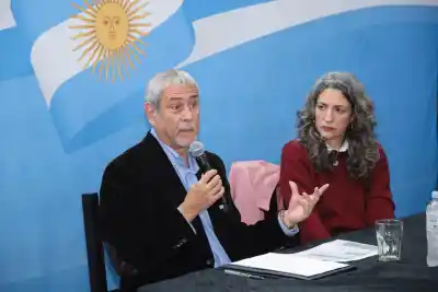 Ferraresi en Tres de Febrero: "La gente va a volver a confiar si verificamos con hechos"