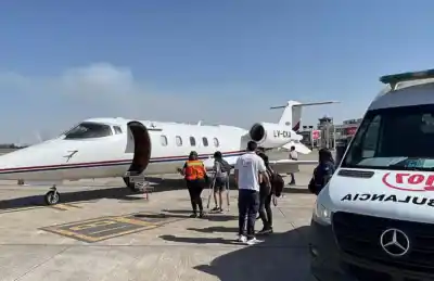 Un joven de Monteros fue trasladado en el avión sanitario a Buenos Aires para continuar su tratamiento