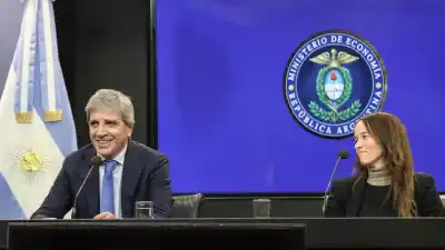 El Gobierno envió al Congreso el proyecto de Inocencia Fiscal: ¿qué cambios trae para los dólares del colchón?