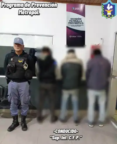 Caos en la Bienal: 12 demorados en operativos nocturnos en Resistencia