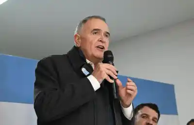 La dirigencia tucumana se volcó a las redes para apoyar a Jaldo tras su operación cardíaca