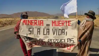 Lo que esconden las aguas de la Laguna de Pozuelos: denuncian contaminación y avanzan 175 proyectos mineros