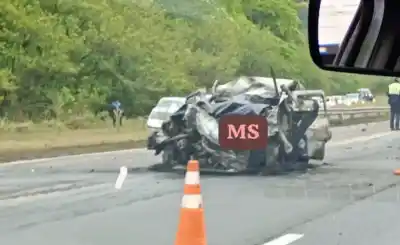 Fatal accidente en El Cadillal: un auto se incendió tras un choque y su conductor murió atrapado