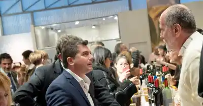 El plan de Orrego para conquistar Palermo: tradición, turismo y empleo en un solo stand