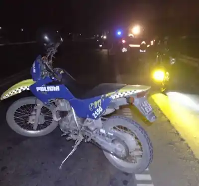 Esquivó a un perro e impactó contra el guardarrail en Monteros