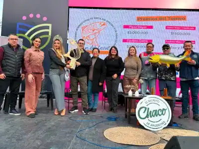 Bienal del Chaco 2026: el trofeo del Torneo del Dorado que es una obra de arte