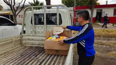 Compraron ropa a precio outlet y lo que donaron dejó helados a los vecinos
