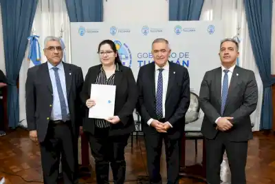 La Provincia y el CFI completaron entrega de créditos productivos por $2.000 millones a pymes tucumanas