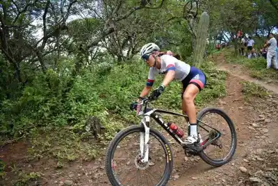 La monteriza Lucía Cabrera Pipke una experta en el Mountain Bike
