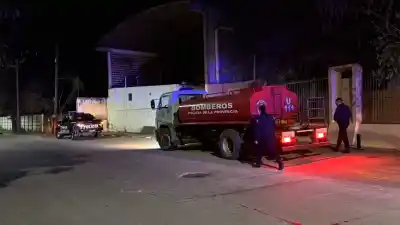 Preocupación en la zona sur: un principio de incendio en una carpintería abandonada movilizó a los bomberos