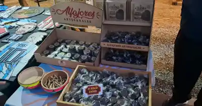 De Jacipunco al Poncho: así es el alfajor de algarroba que conquista paladares en Belén