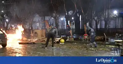Tras más de 40 días de acampe, los policías levantaron la protesta frente a Casa de Gobierno