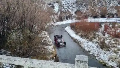 Tragedia en la Ruta 237: una niña perdió la vida tras un vuelco al caer a un arroyo